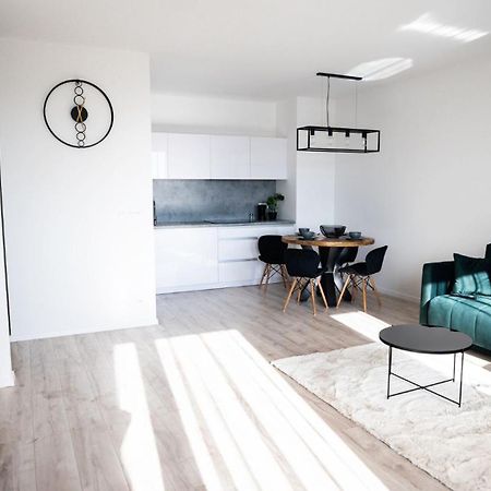 Downtown28 Apartment Poprad Buitenkant foto